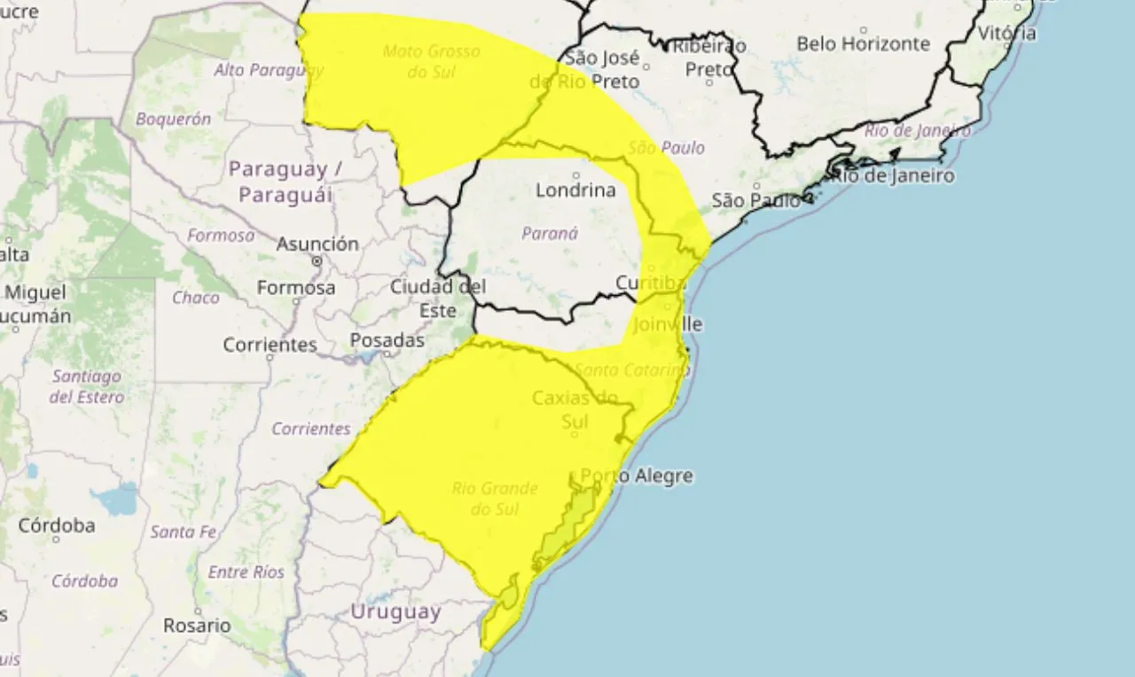 o mapa mostra as áreas em alerta amarelo para temporais